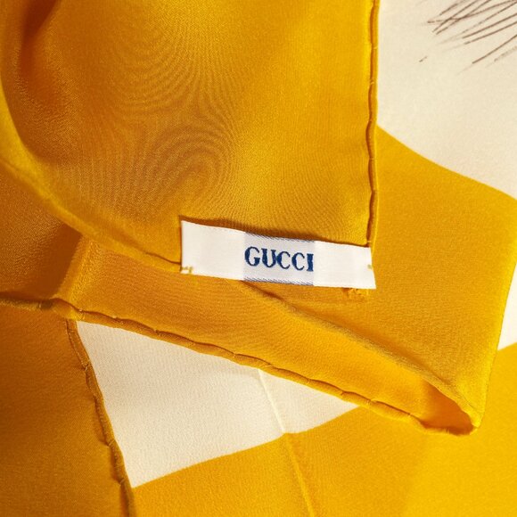 Gucci Vintage Silk Floral Bouquet Scarf Wheat Wildflowers Italy - Picture 14 of 14